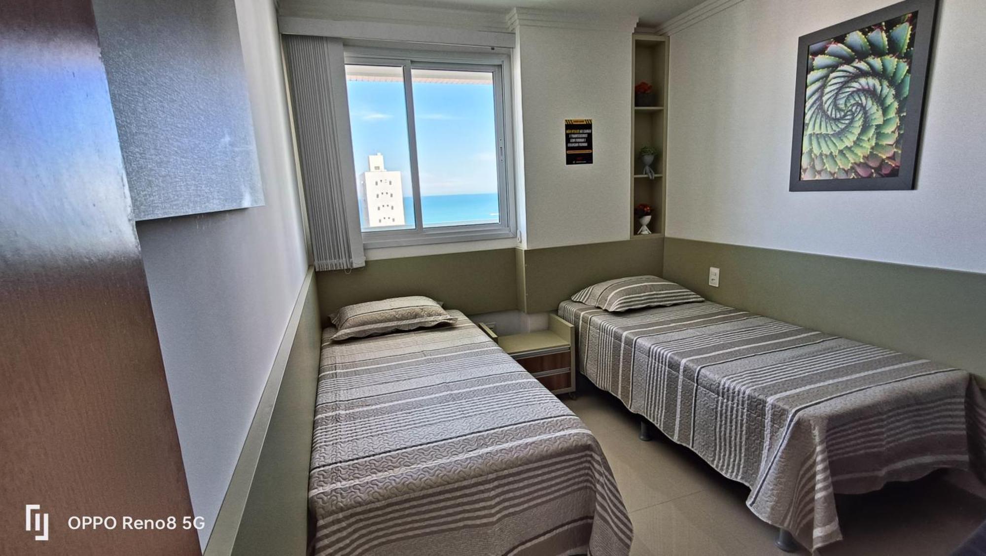Magnifico Apto Com Vista O Mar, 2 Quartos, Maximo 6 Pessoas!!! * Guarapari